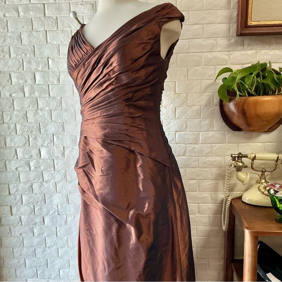 Symphony of Venus Liquid Metallic Copper Ornately Ruched Gathered Bodice Gown - Picture 9 of 17